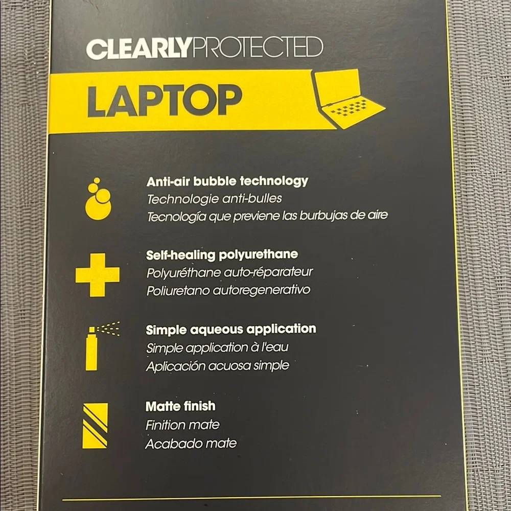NIB OtterBox Clearly Protected MacBook Pro 13” Laptop Protector Film Cover